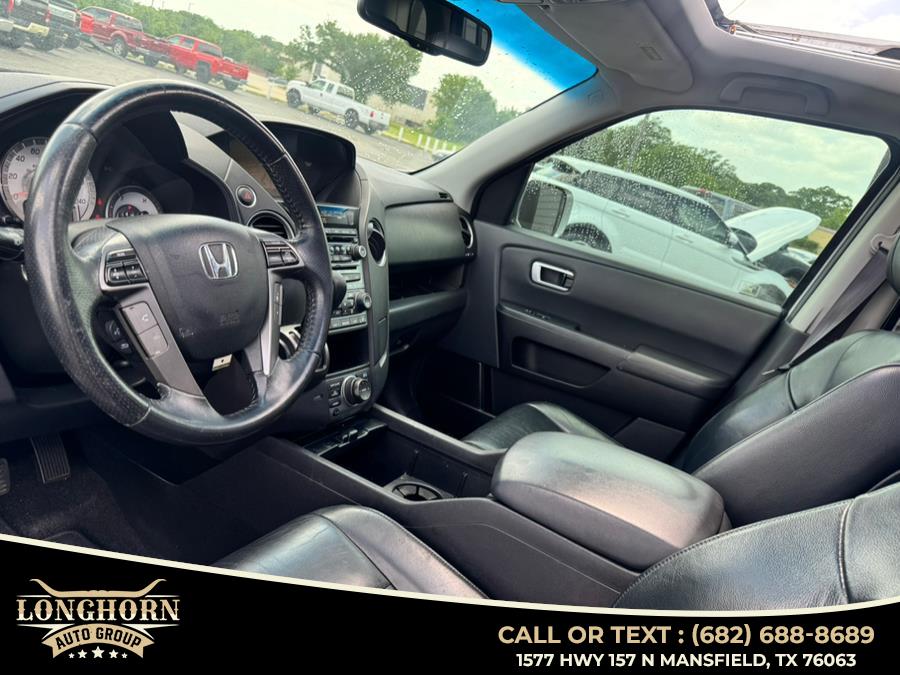 2012 Honda Pilot 2WD 4dr Touring w/RES & Navi, available for sale in Mansfield, Texas | Longhorn Auto Group. Mansfield, Texas 2012 Honda Pilot 2WD 4dr Touring w/RES & Navi, available for sale in Mansfield, Texas | Longhorn Auto Group. Mansfield, Texas
