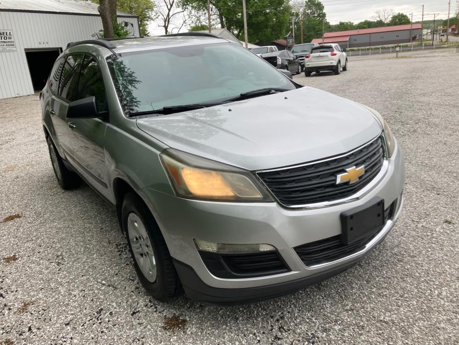 2014 Chevrolet Traverse FWD 4dr LS, available for sale in Neosho, Missouri | Xsell Auto LLC. Neosho, Missouri 2014 Chevrolet Traverse FWD 4dr LS, available for sale in Neosho, Missouri | Xsell Auto LLC. Neosho, Missouri