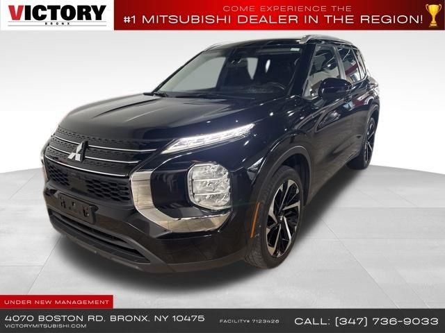 Used 2022 Mitsubishi Outlander in Floral Park, New York | Shop Auto NY. Floral Park, New York