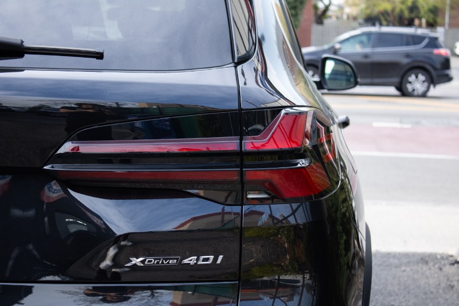 2024 BMW X5 xDrive40i Sports Activity Vehicle, available for sale in Flushing, New York | Silverline Auto Group. Flushing, New York 2024 BMW X5 xDrive40i Sports Activity Vehicle, available for sale in Flushing, New York | Silverline Auto Group. Flushing, New York