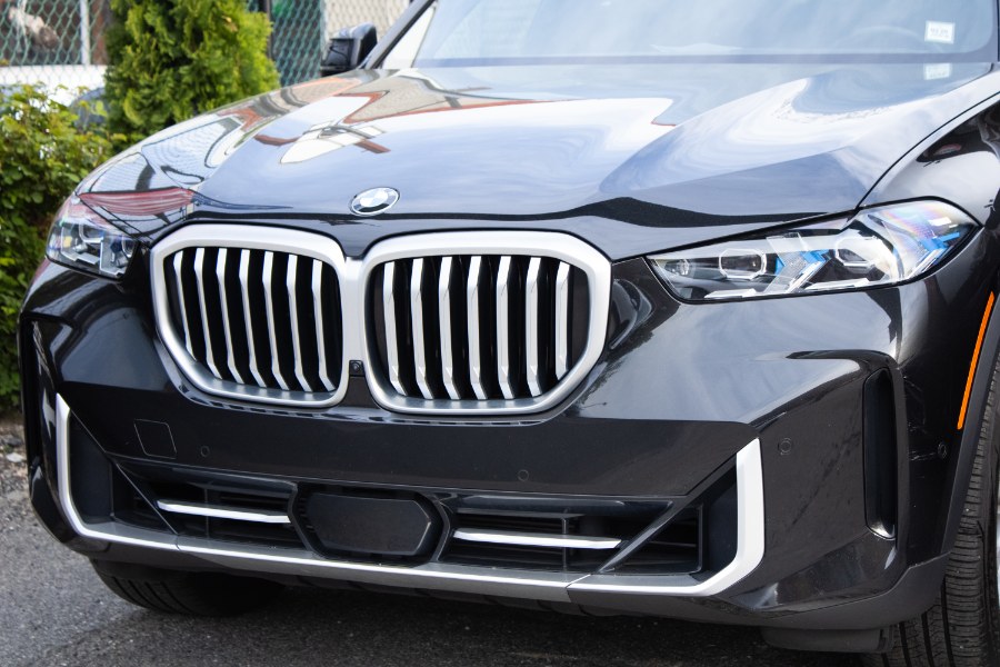 2024 BMW X5 xDrive40i Sports Activity Vehicle, available for sale in Flushing, New York | Silverline Auto Group. Flushing, New York 2024 BMW X5 xDrive40i Sports Activity Vehicle, available for sale in Flushing, New York | Silverline Auto Group. Flushing, New York