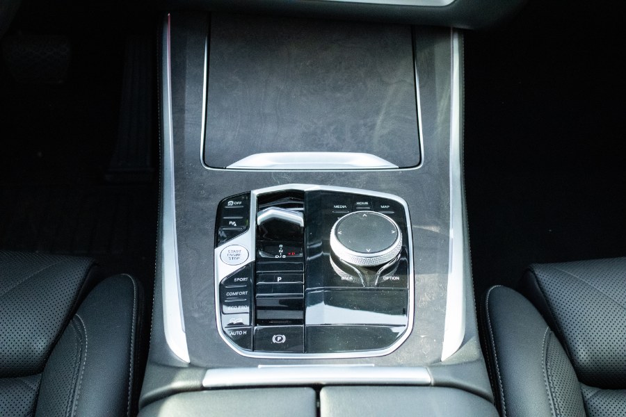 2024 BMW X5 xDrive40i Sports Activity Vehicle, available for sale in Flushing, New York | Silverline Auto Group. Flushing, New York 2024 BMW X5 xDrive40i Sports Activity Vehicle, available for sale in Flushing, New York | Silverline Auto Group. Flushing, New York