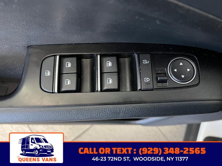 2022 Kia Soul S IVT, available for sale in Woodside, New York | Queens Vans LLC. Woodside, New York 2022 Kia Soul S IVT, available for sale in Woodside, New York | Queens Vans LLC. Woodside, New York