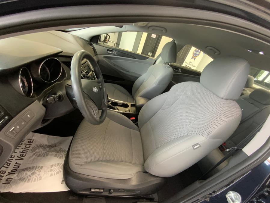 2014 Hyundai Sonata 4dr Sdn 2.4L Auto GLS, available for sale in Hartford, Connecticut | Franklin Motors Auto Sales LLC. Hartford, Connecticut 2014 Hyundai Sonata 4dr Sdn 2.4L Auto GLS, available for sale in Hartford, Connecticut | Franklin Motors Auto Sales LLC. Hartford, Connecticut