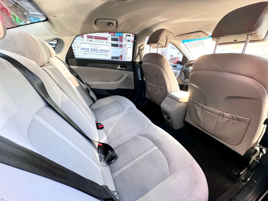 2017 Hyundai Sonata 2.4L, available for sale in Paterson, New Jersey | MFG Prestige Auto Group. Paterson, New Jersey 2017 Hyundai Sonata 2.4L, available for sale in Paterson, New Jersey | MFG Prestige Auto Group. Paterson, New Jersey
