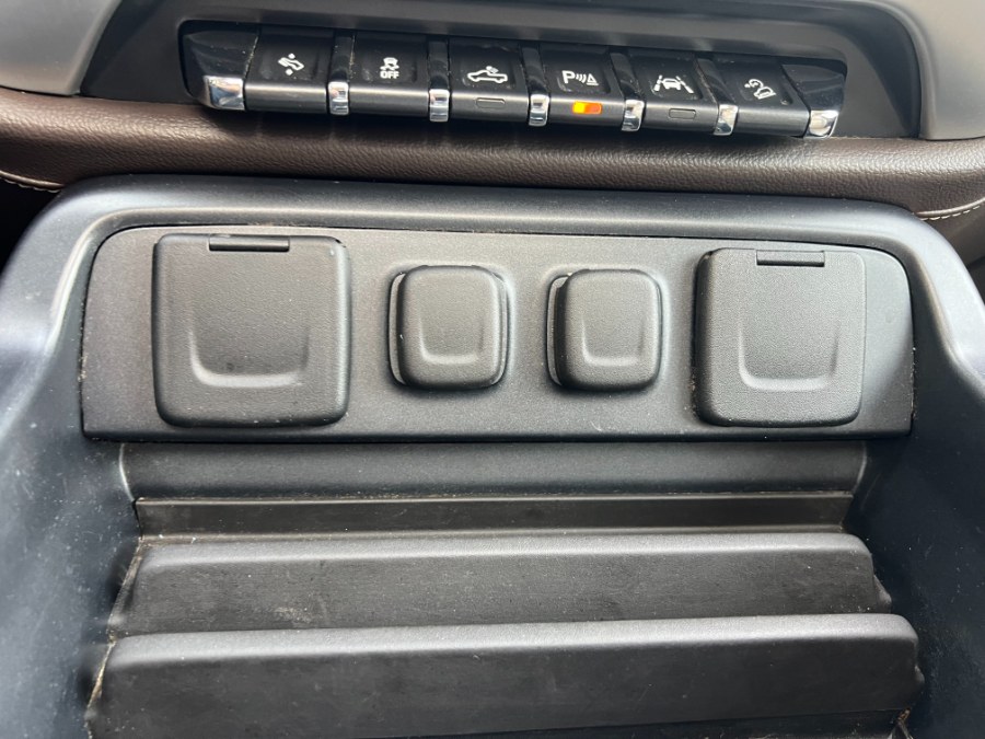 2016 GMC Sierra 1500 4WD Crew Cab 143.5" SLT, available for sale in Bristol, Connecticut | Bristol Auto Center LLC. Bristol, Connecticut 2016 GMC Sierra 1500 4WD Crew Cab 143.5" SLT, available for sale in Bristol, Connecticut | Bristol Auto Center LLC. Bristol, Connecticut