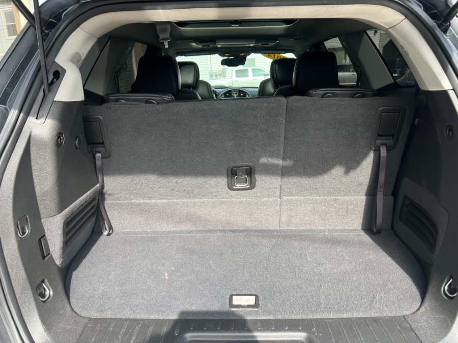 2014 Buick Enclave AWD 4dr Premium, available for sale in Bristol, Connecticut | Bristol Auto Center LLC. Bristol, Connecticut 2014 Buick Enclave AWD 4dr Premium, available for sale in Bristol, Connecticut | Bristol Auto Center LLC. Bristol, Connecticut