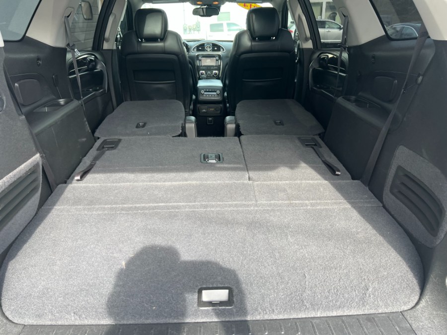 2014 Buick Enclave AWD 4dr Premium, available for sale in Bristol, Connecticut | Bristol Auto Center LLC. Bristol, Connecticut 2014 Buick Enclave AWD 4dr Premium, available for sale in Bristol, Connecticut | Bristol Auto Center LLC. Bristol, Connecticut