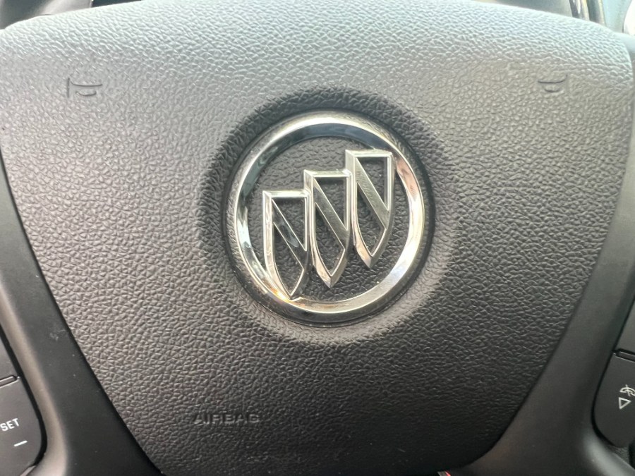 2014 Buick Enclave AWD 4dr Premium, available for sale in Bristol, Connecticut | Bristol Auto Center LLC. Bristol, Connecticut 2014 Buick Enclave AWD 4dr Premium, available for sale in Bristol, Connecticut | Bristol Auto Center LLC. Bristol, Connecticut