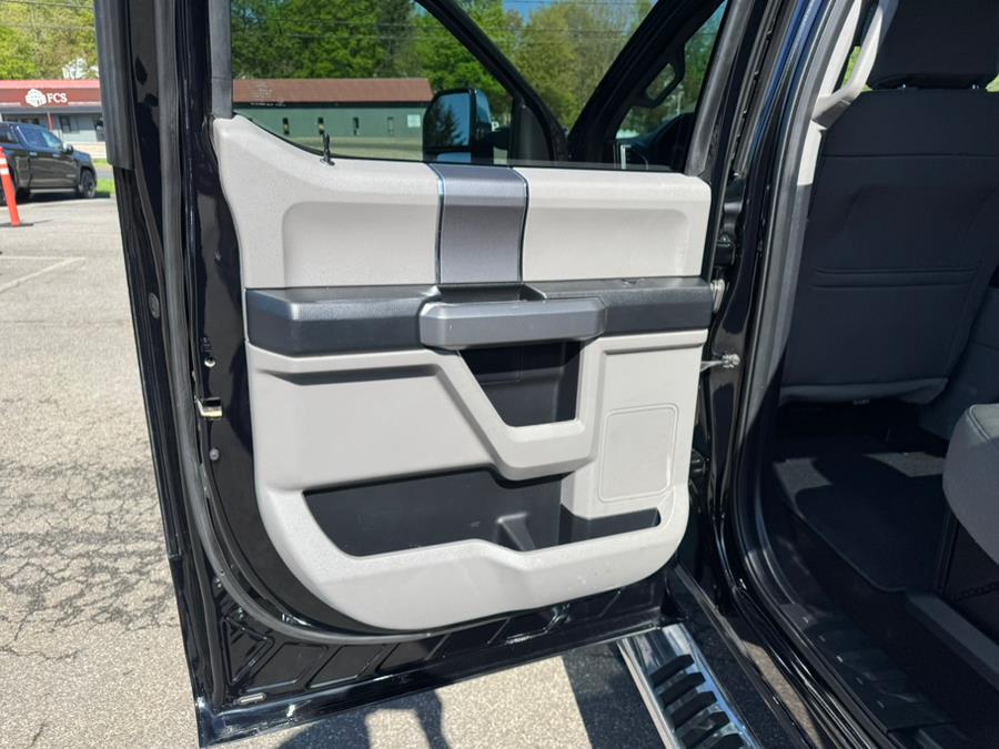 2017 Ford Super Duty F-350 SRW XLT 4WD Crew Cab 6.75'' Box, available for sale in Berlin, Connecticut | Tru Auto Mall. Berlin, Connecticut 2017 Ford Super Duty F-350 SRW XLT 4WD Crew Cab 6.75'' Box, available for sale in Berlin, Connecticut | Tru Auto Mall. Berlin, Connecticut
