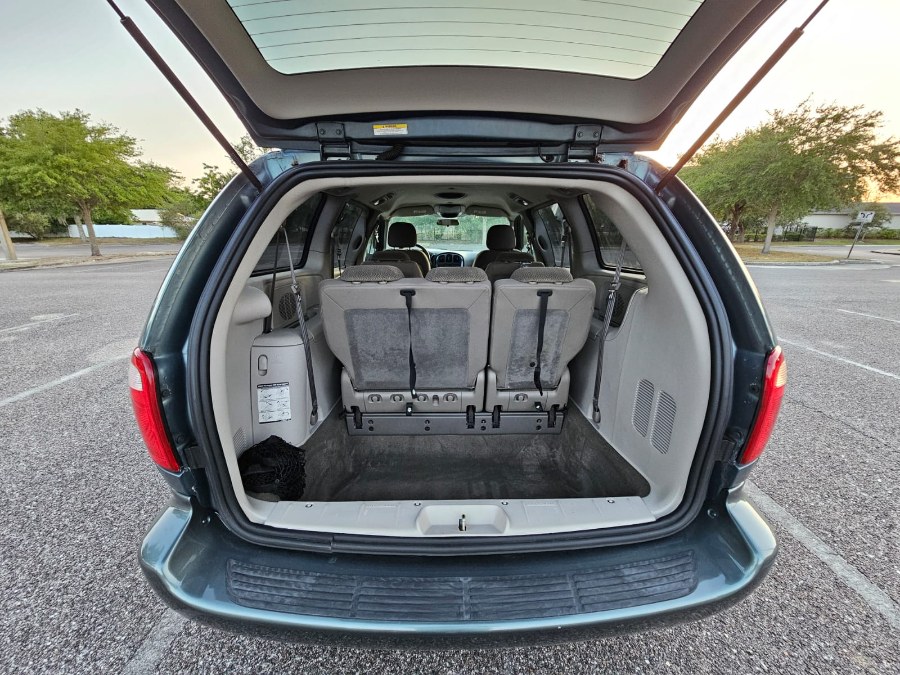 2005 Dodge Caravan 4dr Grand SXT, available for sale in Longwood, Florida | Majestic Autos Inc.. Longwood, Florida 2005 Dodge Caravan 4dr Grand SXT, available for sale in Longwood, Florida | Majestic Autos Inc.. Longwood, Florida