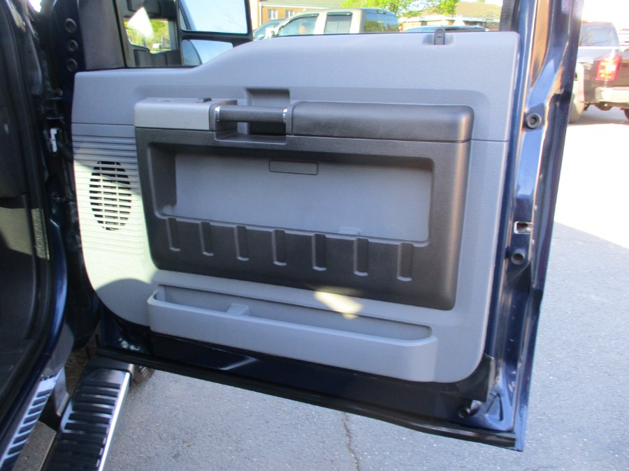 2014 Ford Super Duty F-250 SRW 4WD SuperCab 158" XLT, available for sale in Suffield, Connecticut | Suffield Auto LLC. Suffield, Connecticut 2014 Ford Super Duty F-250 SRW 4WD SuperCab 158" XLT, available for sale in Suffield, Connecticut | Suffield Auto LLC. Suffield, Connecticut