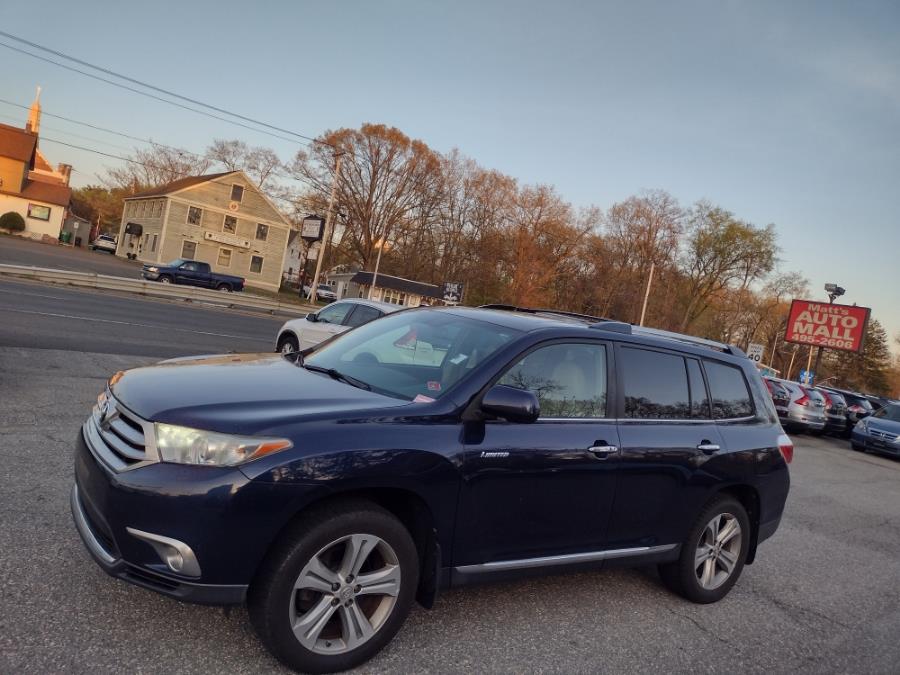2011 Toyota Highlander 4WD 4dr V6 Limited (Natl), available for sale in Chicopee, Massachusetts | Matts Auto Mall LLC. Chicopee, Massachusetts 2011 Toyota Highlander 4WD 4dr V6 Limited (Natl), available for sale in Chicopee, Massachusetts | Matts Auto Mall LLC. Chicopee, Massachusetts