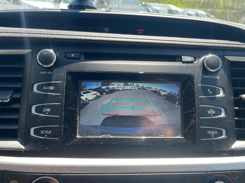 2018 Toyota Highlander LE V6 AWD, available for sale in Maple Shade, New Jersey | Car Revolution. Maple Shade, New Jersey 2018 Toyota Highlander LE V6 AWD, available for sale in Maple Shade, New Jersey | Car Revolution. Maple Shade, New Jersey