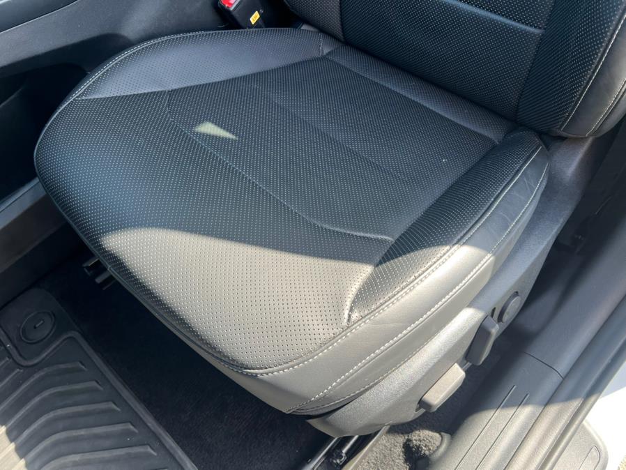 2022 Kia EV6 Wind AWD, available for sale in Daly City, California | Green Light Auto Wholesale. Daly City, California 2022 Kia EV6 Wind AWD, available for sale in Daly City, California | Green Light Auto Wholesale. Daly City, California