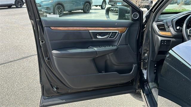 2018 Honda Cr-v EX-L, available for sale in Avon, Connecticut | Sullivan Automotive Group. Avon, Connecticut 2018 Honda Cr-v EX-L, available for sale in Avon, Connecticut | Sullivan Automotive Group. Avon, Connecticut