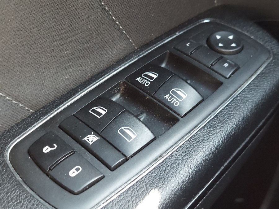 2017 Dodge Charger SXT AWD, available for sale in East Windsor, Connecticut | United Auto Sales of E Windsor, Inc. East Windsor, Connecticut 2017 Dodge Charger SXT AWD, available for sale in East Windsor, Connecticut | United Auto Sales of E Windsor, Inc. East Windsor, Connecticut