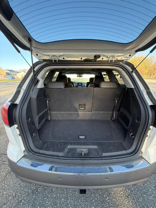 2012 Buick Enclave FWD 4dr Leather, available for sale in Springfield, Massachusetts | Auto Globe LLC. Springfield, Massachusetts 2012 Buick Enclave FWD 4dr Leather, available for sale in Springfield, Massachusetts | Auto Globe LLC. Springfield, Massachusetts