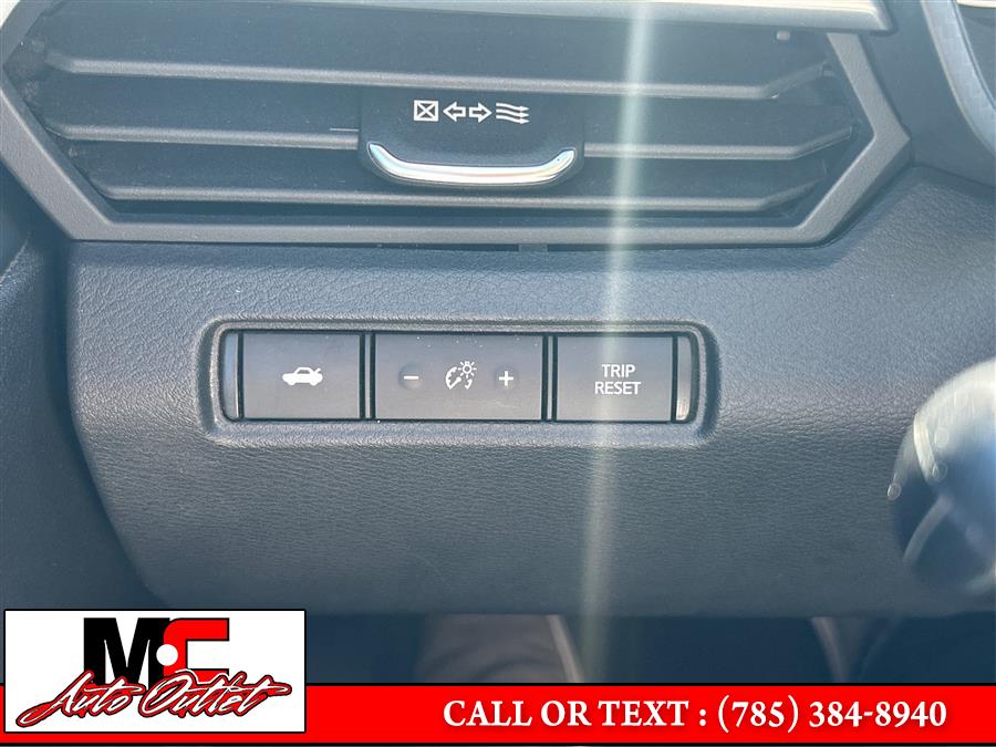 2022 Nissan Altima 2.5 SV Sedan, available for sale in Colby, Kansas | M C Auto Outlet Inc. Colby, Kansas 2022 Nissan Altima 2.5 SV Sedan, available for sale in Colby, Kansas | M C Auto Outlet Inc. Colby, Kansas