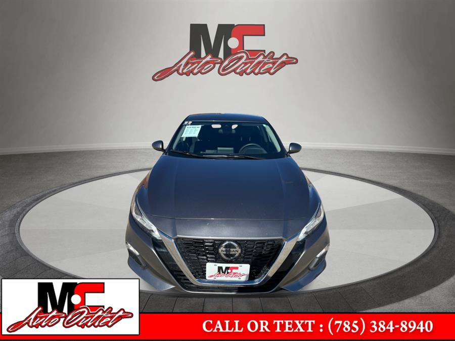 2022 Nissan Altima 2.5 SV Sedan, available for sale in Colby, Kansas | M C Auto Outlet Inc. Colby, Kansas 2022 Nissan Altima 2.5 SV Sedan, available for sale in Colby, Kansas | M C Auto Outlet Inc. Colby, Kansas