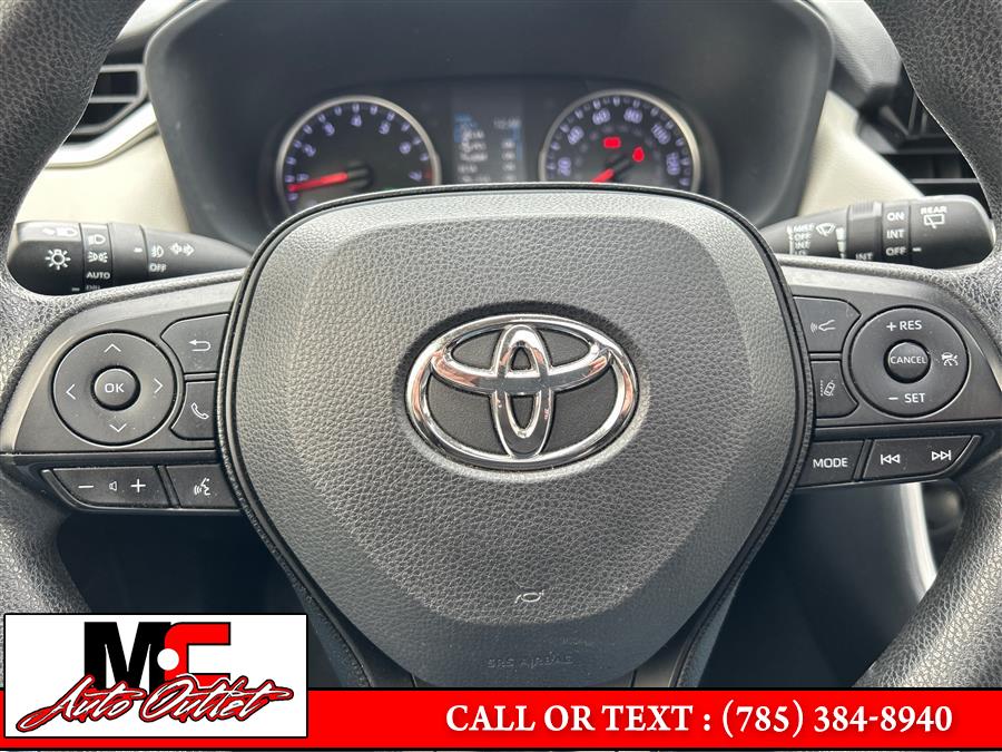 2019 Toyota RAV4 XLE AWD (Natl), available for sale in Colby, Kansas | M C Auto Outlet Inc. Colby, Kansas 2019 Toyota RAV4 XLE AWD (Natl), available for sale in Colby, Kansas | M C Auto Outlet Inc. Colby, Kansas