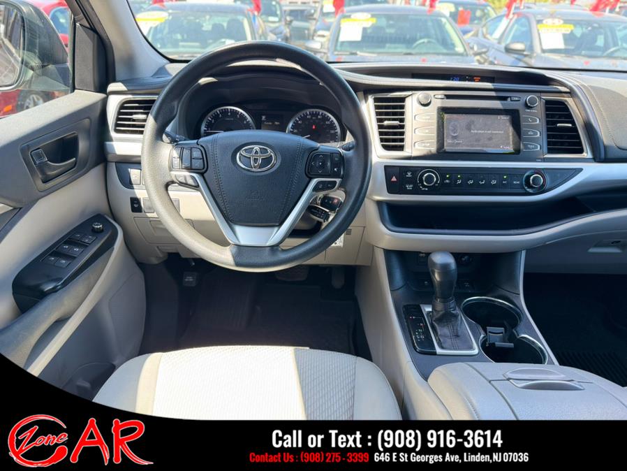 2019 Toyota Highlander LE Plus V6 AWD (Natl), available for sale in Linden, New Jersey | Car Zone. Linden, New Jersey 2019 Toyota Highlander LE Plus V6 AWD (Natl), available for sale in Linden, New Jersey | Car Zone. Linden, New Jersey