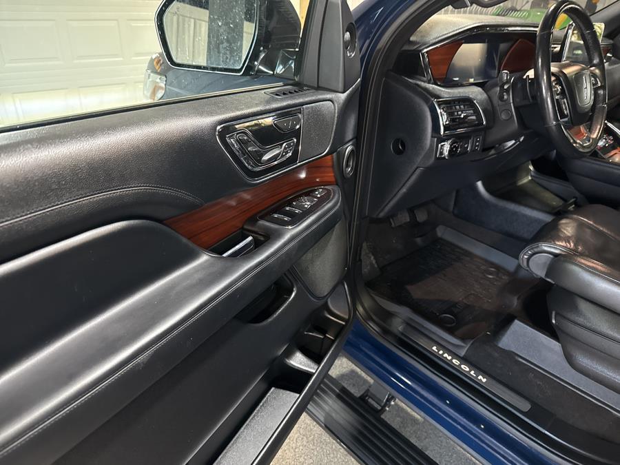 2018 Lincoln Navigator L 4x4 Reserve, available for sale in Pittsfield, Maine | Maine Central Motors. Pittsfield, Maine 2018 Lincoln Navigator L 4x4 Reserve, available for sale in Pittsfield, Maine | Maine Central Motors. Pittsfield, Maine