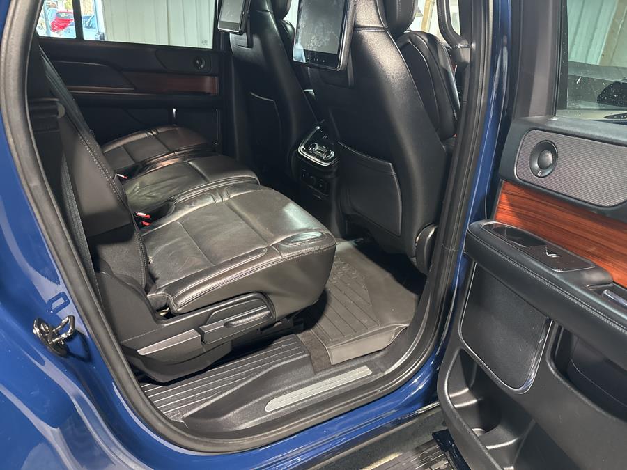 2018 Lincoln Navigator L 4x4 Reserve, available for sale in Pittsfield, Maine | Maine Central Motors. Pittsfield, Maine 2018 Lincoln Navigator L 4x4 Reserve, available for sale in Pittsfield, Maine | Maine Central Motors. Pittsfield, Maine