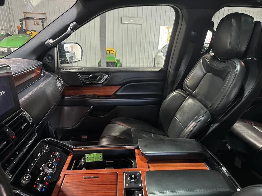 2018 Lincoln Navigator L 4x4 Reserve, available for sale in Pittsfield, Maine | Maine Central Motors. Pittsfield, Maine 2018 Lincoln Navigator L 4x4 Reserve, available for sale in Pittsfield, Maine | Maine Central Motors. Pittsfield, Maine