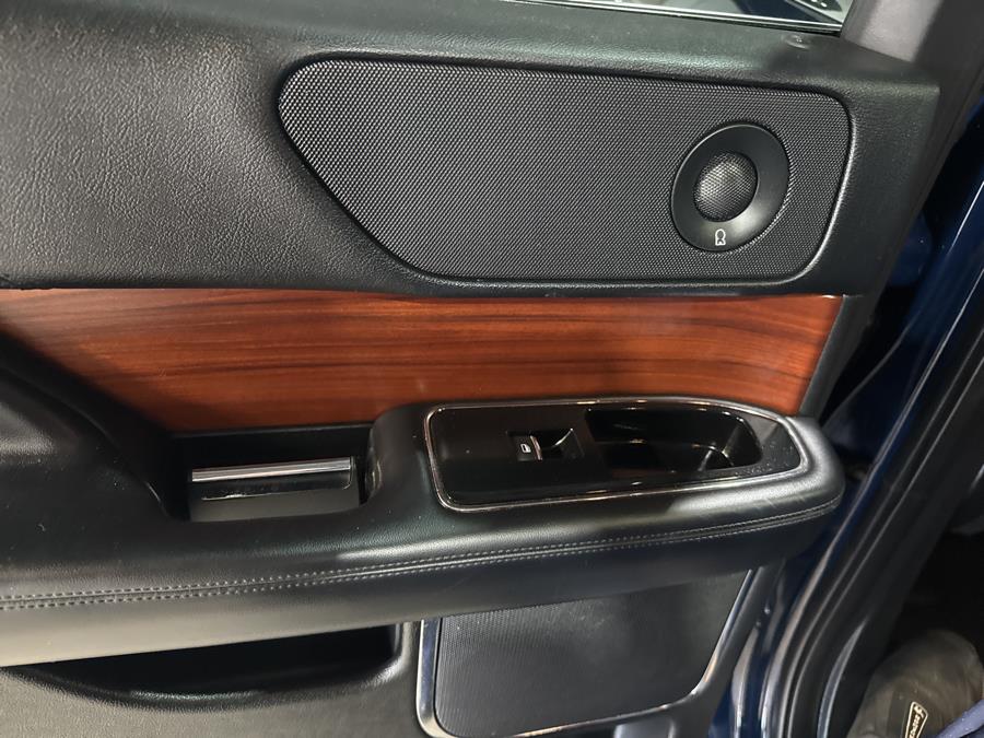 2018 Lincoln Navigator L 4x4 Reserve, available for sale in Pittsfield, Maine | Maine Central Motors. Pittsfield, Maine 2018 Lincoln Navigator L 4x4 Reserve, available for sale in Pittsfield, Maine | Maine Central Motors. Pittsfield, Maine