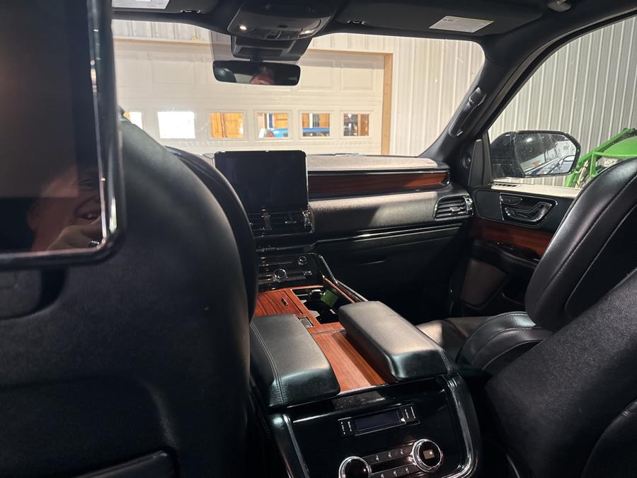 2018 Lincoln Navigator L 4x4 Reserve, available for sale in Pittsfield, Maine | Maine Central Motors. Pittsfield, Maine 2018 Lincoln Navigator L 4x4 Reserve, available for sale in Pittsfield, Maine | Maine Central Motors. Pittsfield, Maine