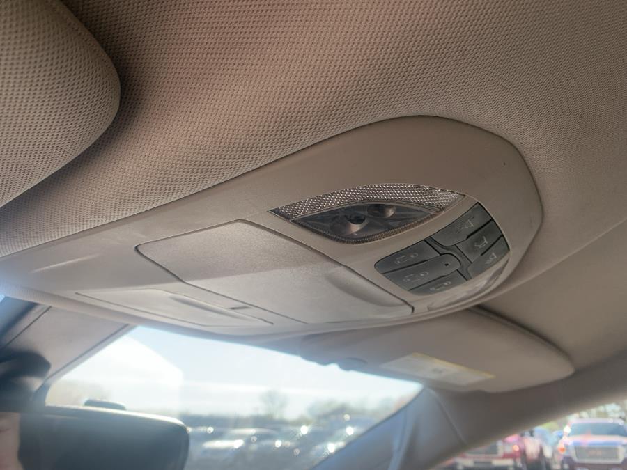 2017 Chrysler Pacifica Touring FWD, available for sale in Vernon Rockville, Connecticut | Vernon Motor Cars. Vernon Rockville, Connecticut 2017 Chrysler Pacifica Touring FWD, available for sale in Vernon Rockville, Connecticut | Vernon Motor Cars. Vernon Rockville, Connecticut