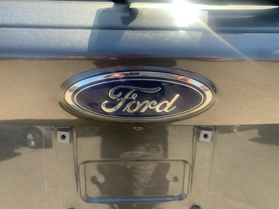 2017 Ford Escape SE 4WD, available for sale in Vernon Rockville, Connecticut | Vernon Motor Cars. Vernon Rockville, Connecticut 2017 Ford Escape SE 4WD, available for sale in Vernon Rockville, Connecticut | Vernon Motor Cars. Vernon Rockville, Connecticut