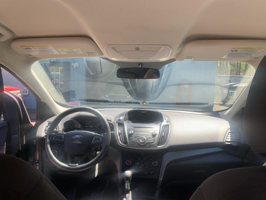 2017 Ford Escape SE 4WD, available for sale in Vernon Rockville, Connecticut | Vernon Motor Cars. Vernon Rockville, Connecticut 2017 Ford Escape SE 4WD, available for sale in Vernon Rockville, Connecticut | Vernon Motor Cars. Vernon Rockville, Connecticut