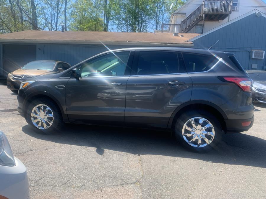 2017 Ford Escape SE 4WD, available for sale in Vernon Rockville, Connecticut | Vernon Motor Cars. Vernon Rockville, Connecticut 2017 Ford Escape SE 4WD, available for sale in Vernon Rockville, Connecticut | Vernon Motor Cars. Vernon Rockville, Connecticut