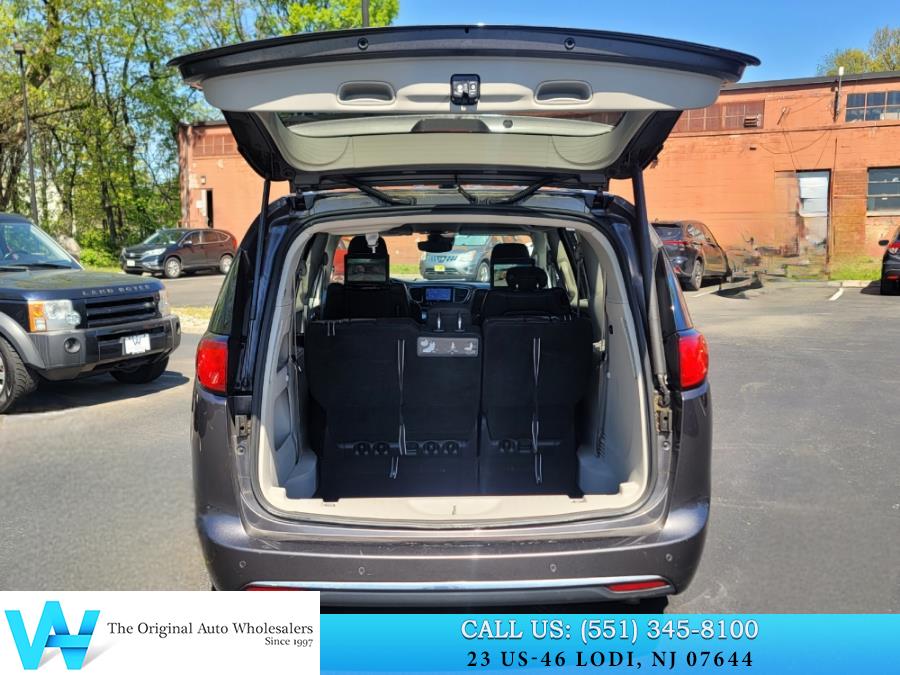 2017 Chrysler Pacifica Touring-L Plus FWD, available for sale in Lodi, New Jersey | AW Auto & Truck Wholesalers, Inc. Lodi, New Jersey 2017 Chrysler Pacifica Touring-L Plus FWD, available for sale in Lodi, New Jersey | AW Auto & Truck Wholesalers, Inc. Lodi, New Jersey