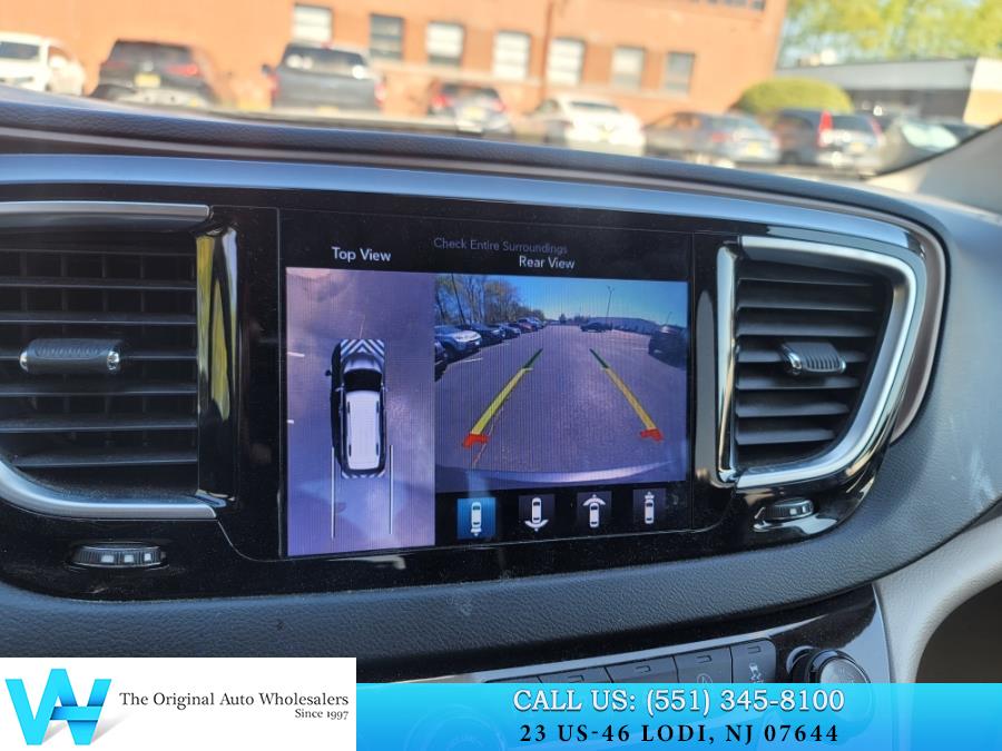 2017 Chrysler Pacifica Touring-L Plus FWD, available for sale in Lodi, New Jersey | AW Auto & Truck Wholesalers, Inc. Lodi, New Jersey 2017 Chrysler Pacifica Touring-L Plus FWD, available for sale in Lodi, New Jersey | AW Auto & Truck Wholesalers, Inc. Lodi, New Jersey