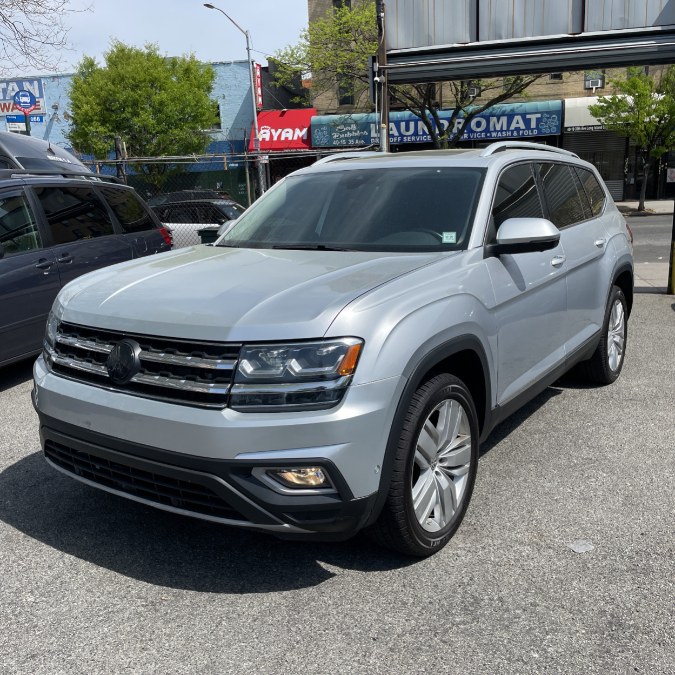 2018 Volkswagen Atlas 3.6L V6 SEL Premium 4MOTION, available for sale in Long Island City, New York | Luxury Of Queens. Long Island City, New York 2018 Volkswagen Atlas 3.6L V6 SEL Premium 4MOTION, available for sale in Long Island City, New York | Luxury Of Queens. Long Island City, New York