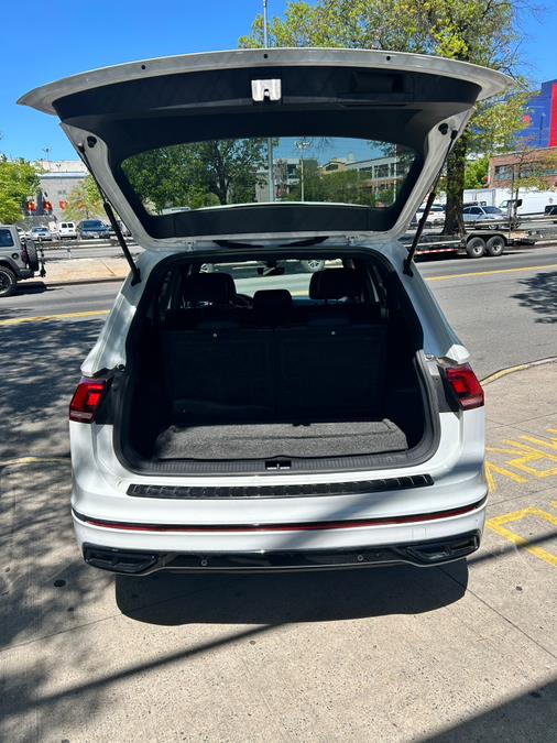 2023 Volkswagen Tiguan 20T SE R-Line Black FWD, available for sale in Long Island City, New York | Luxury Of Queens. Long Island City, New York 2023 Volkswagen Tiguan 20T SE R-Line Black FWD, available for sale in Long Island City, New York | Luxury Of Queens. Long Island City, New York