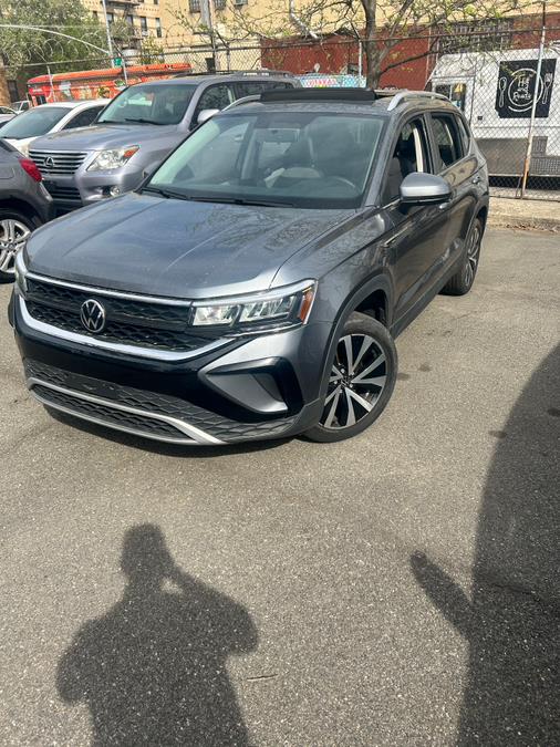 2022 Volkswagen Taos SE FWD, available for sale in Long Island City, New York | Luxury Of Queens. Long Island City, New York 2022 Volkswagen Taos SE FWD, available for sale in Long Island City, New York | Luxury Of Queens. Long Island City, New York