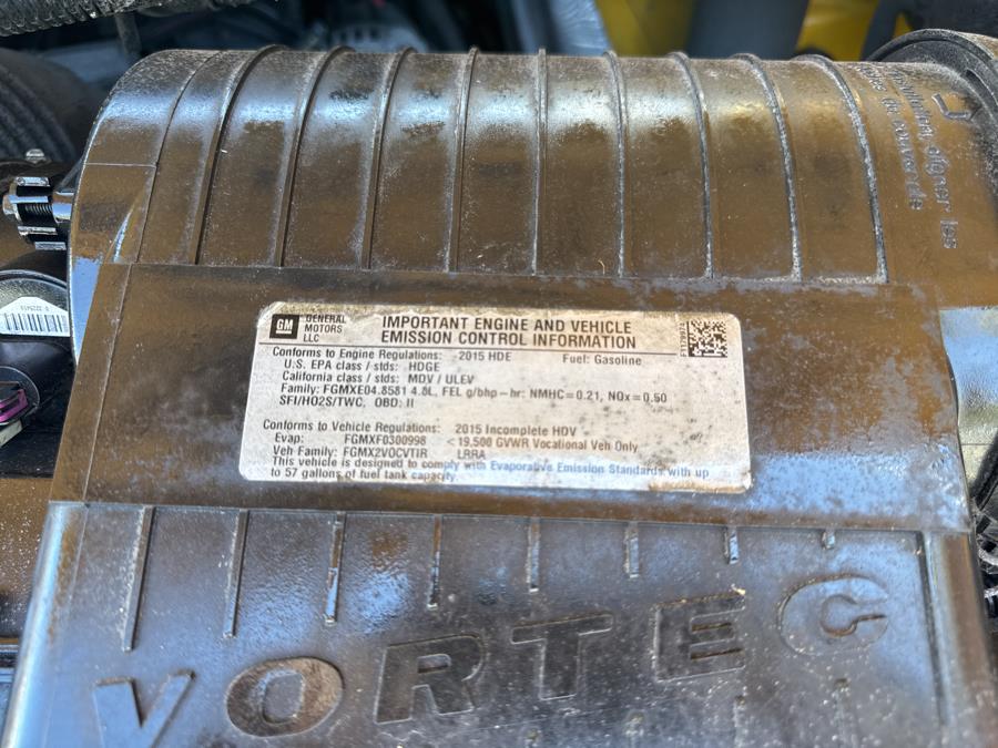 2015 GMC Savana Commercial Cutaway 3500 12' BOX, available for sale in Waterbury, Connecticut | National Auto Brokers, Inc.. Waterbury, Connecticut 2015 GMC Savana Commercial Cutaway 3500 12' BOX, available for sale in Waterbury, Connecticut | National Auto Brokers, Inc.. Waterbury, Connecticut