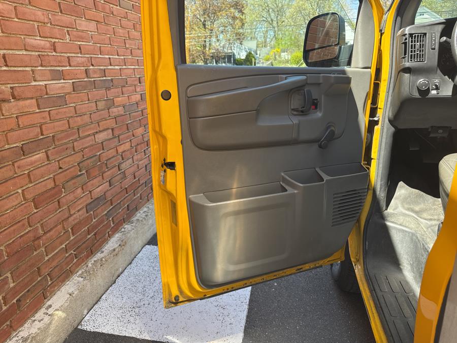 2015 GMC Savana Commercial Cutaway 3500 12' BOX, available for sale in Waterbury, Connecticut | National Auto Brokers, Inc.. Waterbury, Connecticut 2015 GMC Savana Commercial Cutaway 3500 12' BOX, available for sale in Waterbury, Connecticut | National Auto Brokers, Inc.. Waterbury, Connecticut