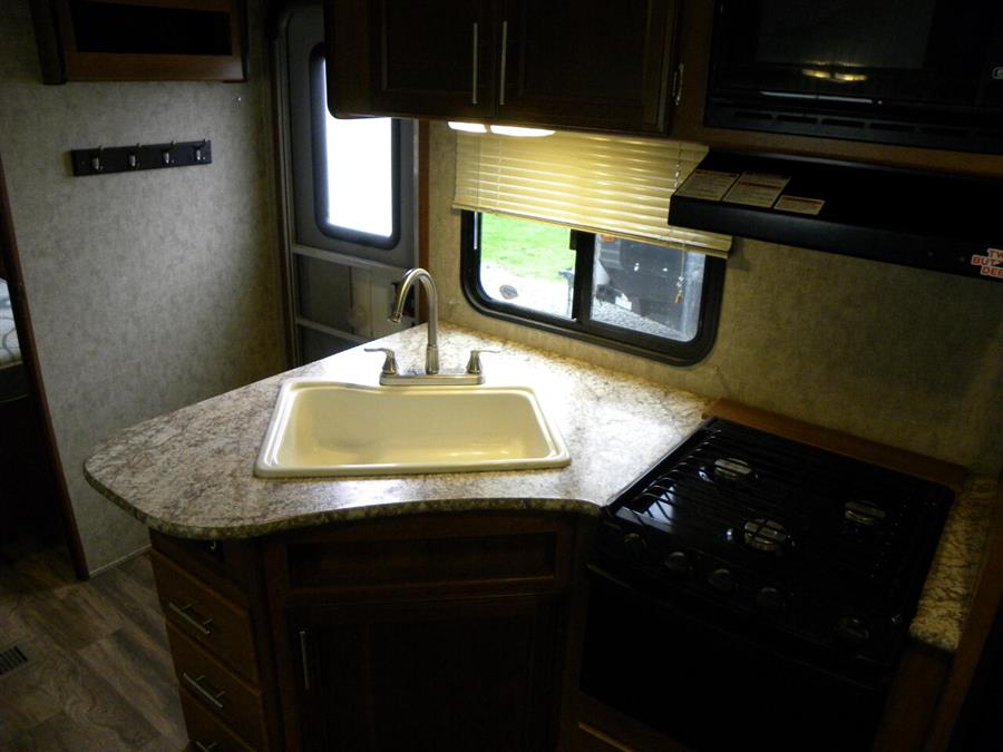 2018 Forest River Avenger 27 DBS, available for sale in Wolcott, New York | Auto Hunter CNY. Wolcott, New York 2018 Forest River Avenger 27 DBS, available for sale in Wolcott, New York | Auto Hunter CNY. Wolcott, New York