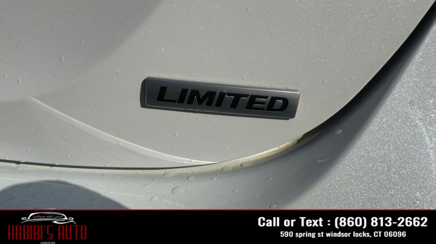 2014 Hyundai Elantra 4dr Sdn Auto SE (Alabama Plant), available for sale in Windsor Locks, Connecticut | Habibis Auto Sales. Windsor Locks, Connecticut 2014 Hyundai Elantra 4dr Sdn Auto SE (Alabama Plant), available for sale in Windsor Locks, Connecticut | Habibis Auto Sales. Windsor Locks, Connecticut