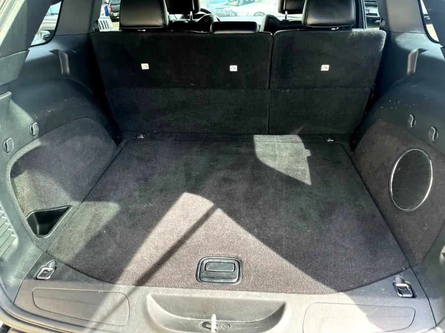 2015 Jeep Grand Cherokee 4WD 4dr Altitude, available for sale in Branford, Connecticut | J&E Auto Sales LLC. Branford, Connecticut 2015 Jeep Grand Cherokee 4WD 4dr Altitude, available for sale in Branford, Connecticut | J&E Auto Sales LLC. Branford, Connecticut