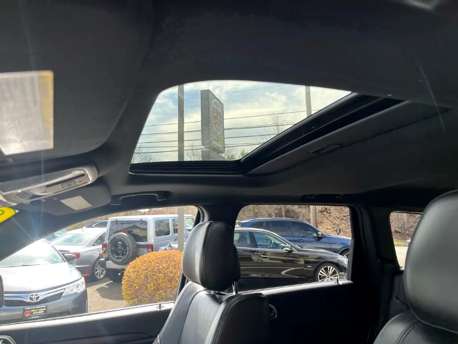 2015 Jeep Grand Cherokee 4WD 4dr Altitude, available for sale in Branford, Connecticut | J&E Auto Sales LLC. Branford, Connecticut 2015 Jeep Grand Cherokee 4WD 4dr Altitude, available for sale in Branford, Connecticut | J&E Auto Sales LLC. Branford, Connecticut