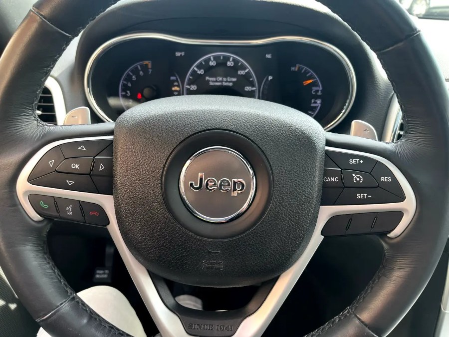 2015 Jeep Grand Cherokee 4WD 4dr Altitude, available for sale in Branford, Connecticut | J&E Auto Sales LLC. Branford, Connecticut 2015 Jeep Grand Cherokee 4WD 4dr Altitude, available for sale in Branford, Connecticut | J&E Auto Sales LLC. Branford, Connecticut
