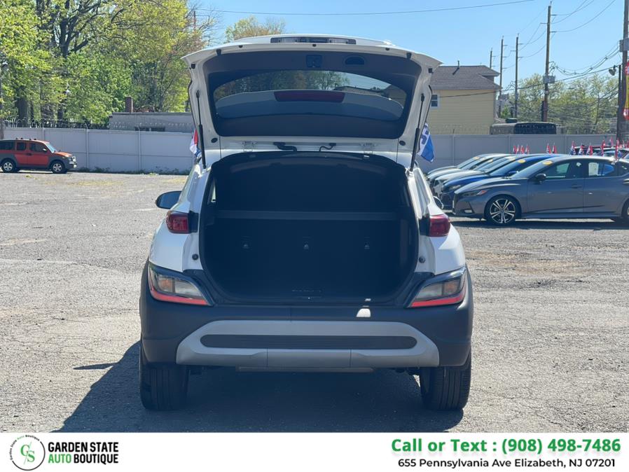 2022 Hyundai Kona SEL Auto FWD, available for sale in Elizabeth, New Jersey | Garden State Auto Boutique. Elizabeth, New Jersey 2022 Hyundai Kona SEL Auto FWD, available for sale in Elizabeth, New Jersey | Garden State Auto Boutique. Elizabeth, New Jersey