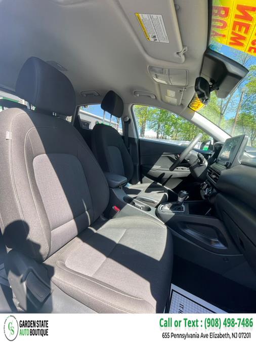 2022 Hyundai Kona SEL Auto FWD, available for sale in Elizabeth, New Jersey | Garden State Auto Boutique. Elizabeth, New Jersey 2022 Hyundai Kona SEL Auto FWD, available for sale in Elizabeth, New Jersey | Garden State Auto Boutique. Elizabeth, New Jersey