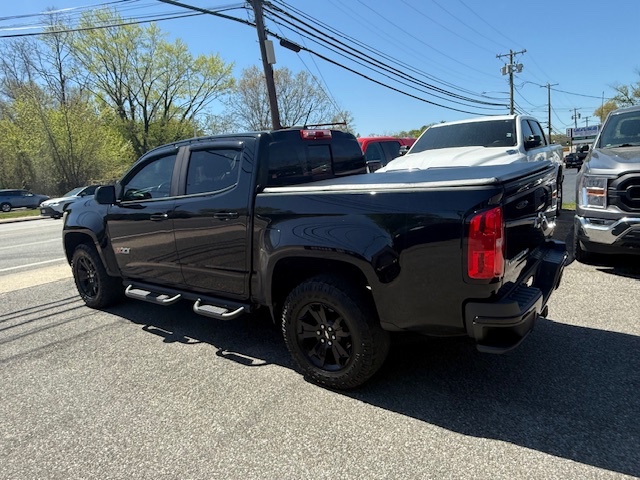 2018 Chevrolet Colorado 4WD Crew Cab 128.3" Z71, available for sale in Huntington Station, New York | Huntington Auto Mall. Huntington Station, New York 2018 Chevrolet Colorado 4WD Crew Cab 128.3" Z71, available for sale in Huntington Station, New York | Huntington Auto Mall. Huntington Station, New York